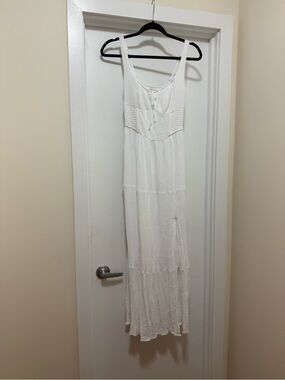 Hollister White Sleeveless Maxi Dress with Tie Front